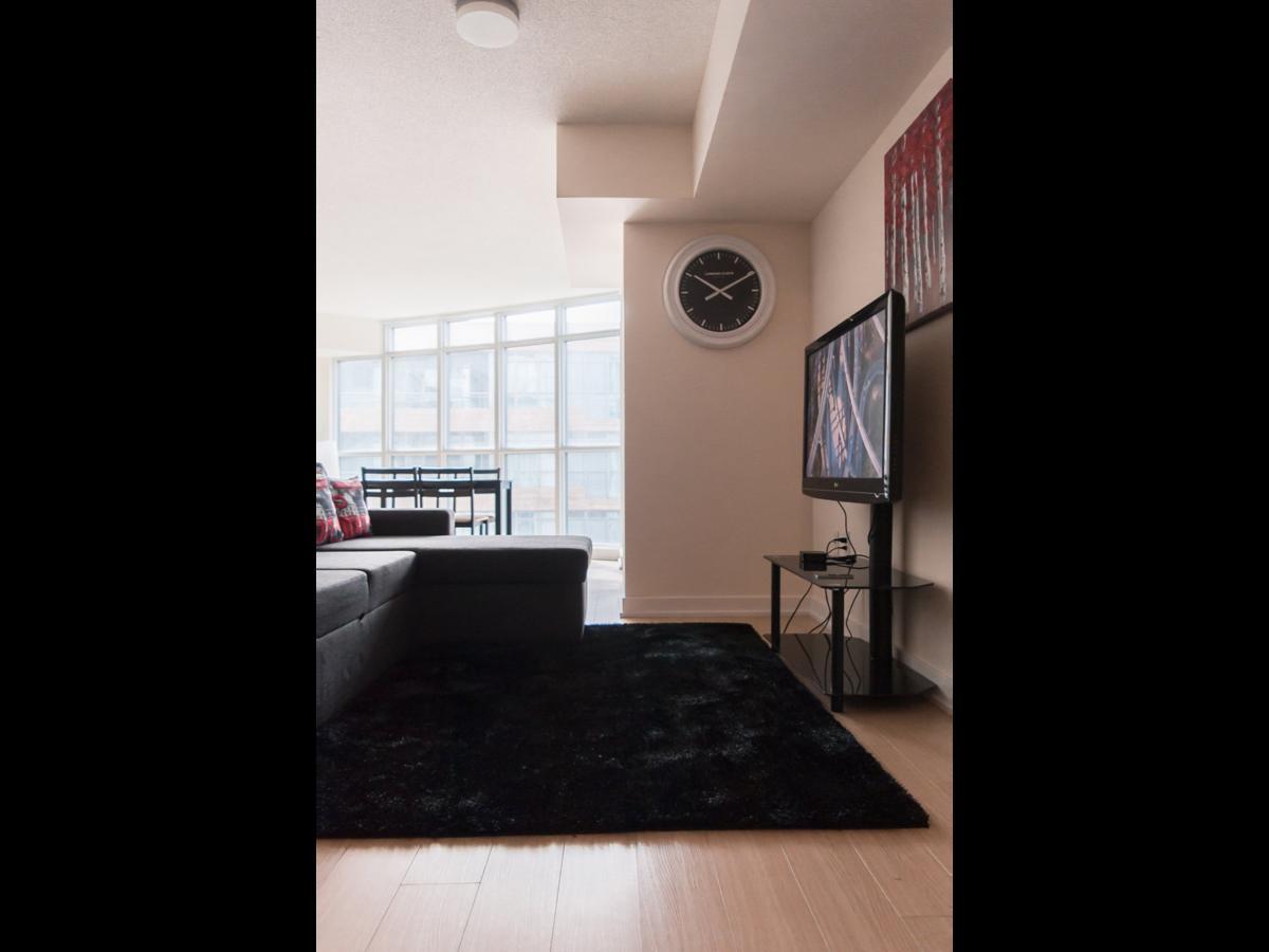 N2N Suites - Downtown Lake & City View Apartments Toronto Exterior foto